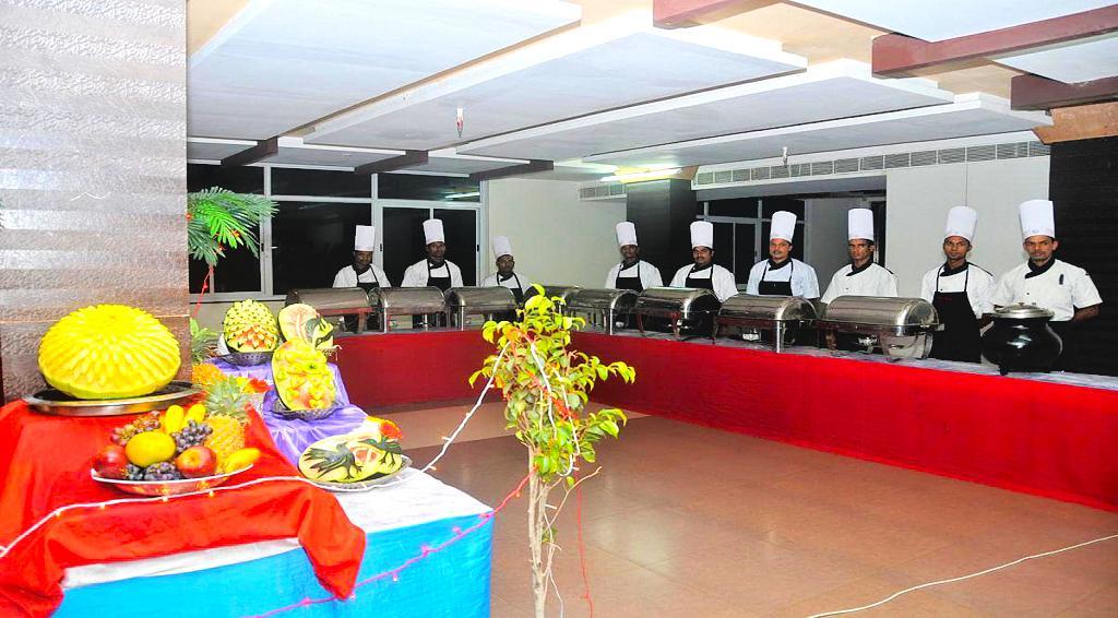Hotel Central Park Ongole Eksteriør bilde