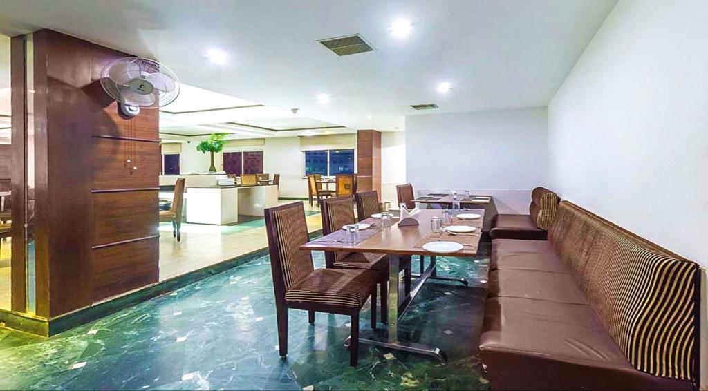 Hotel Central Park Ongole Eksteriør bilde