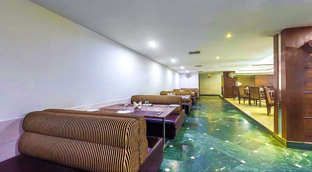 Hotel Central Park Ongole Eksteriør bilde