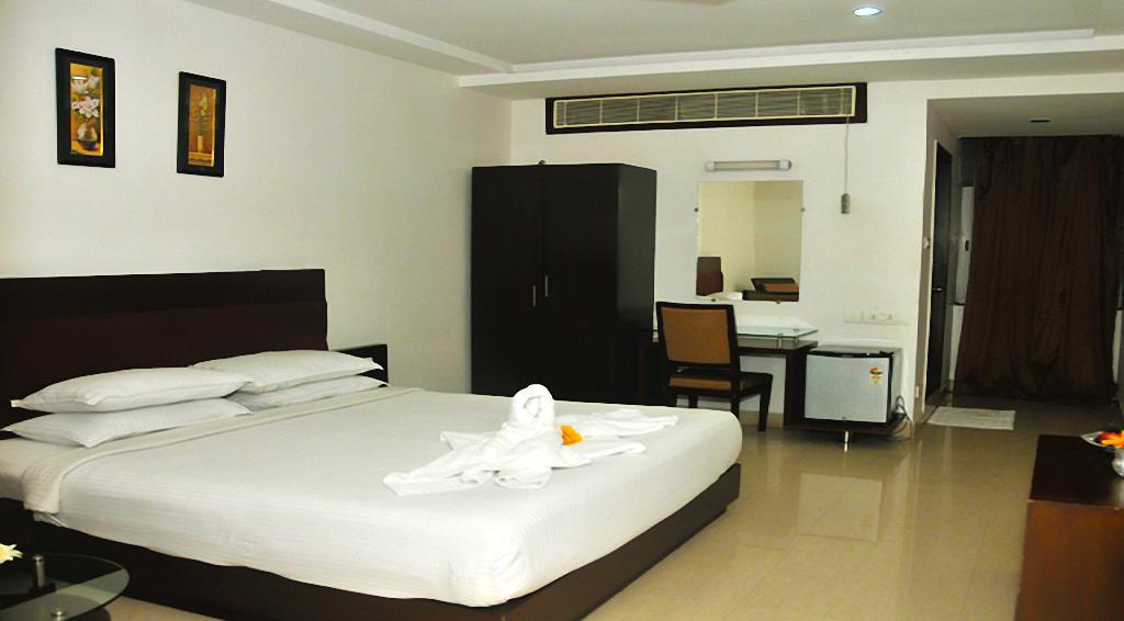 Hotel Central Park Ongole Eksteriør bilde